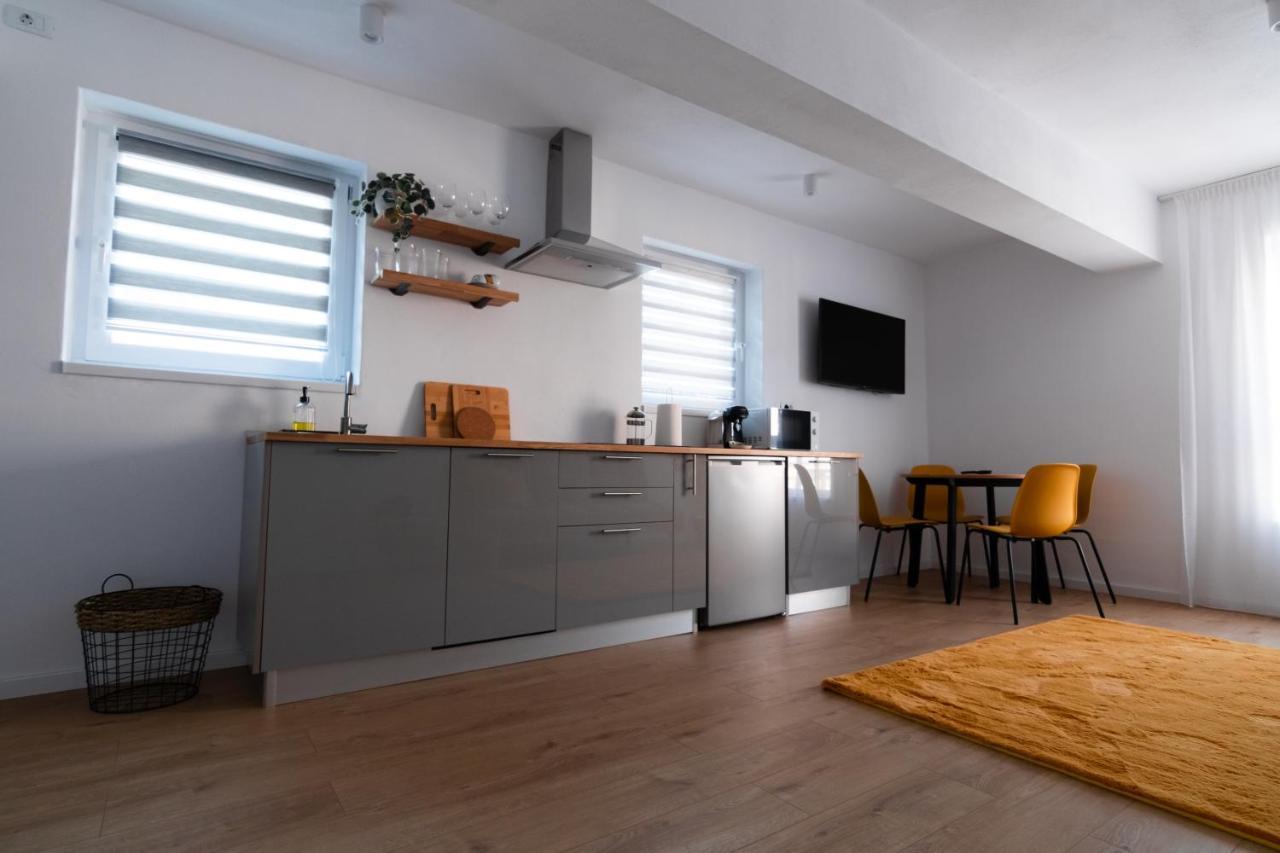 Făgăraş Urban Six Apartments מראה חיצוני תמונה