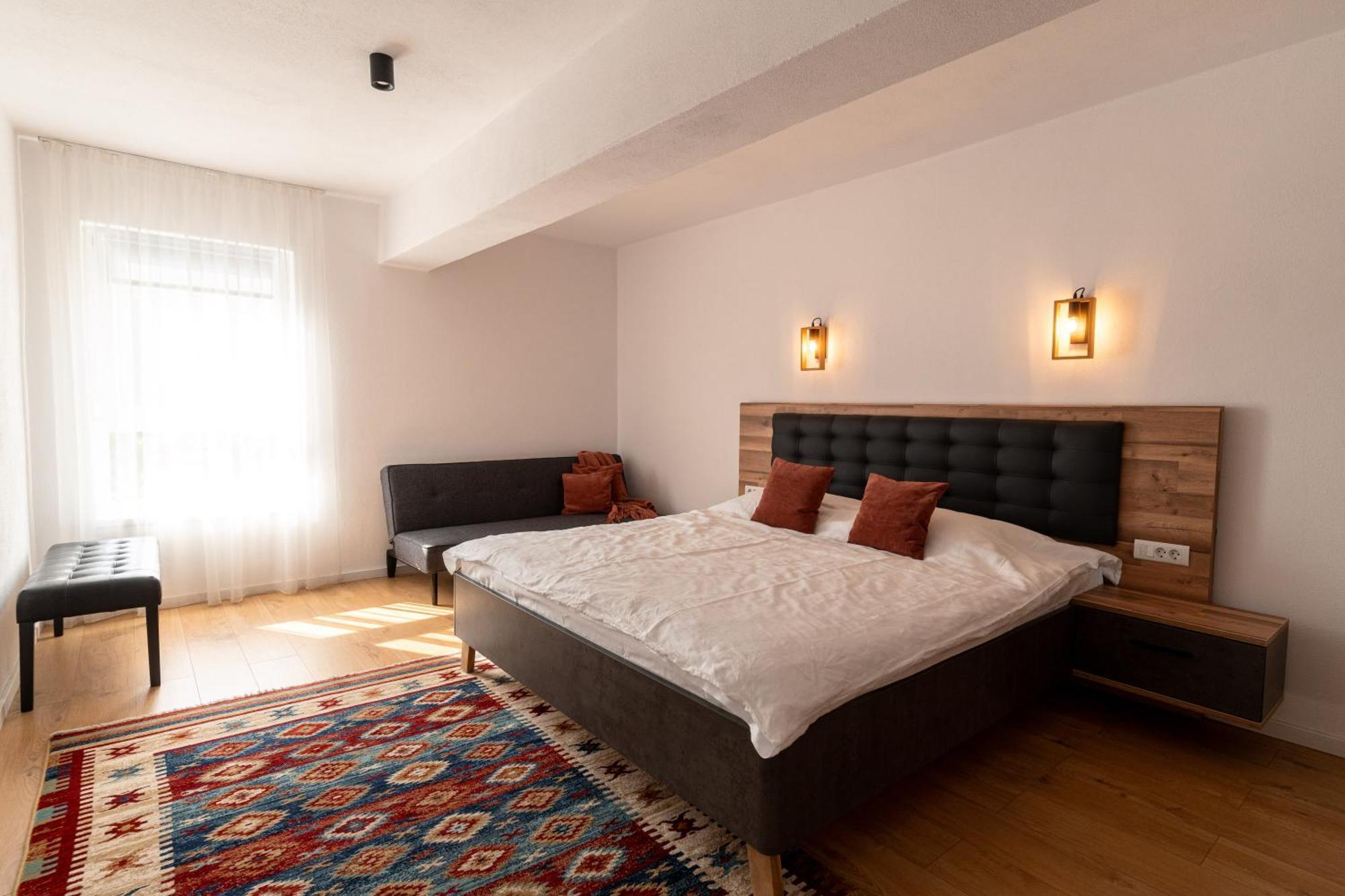 Făgăraş Urban Six Apartments מראה חיצוני תמונה