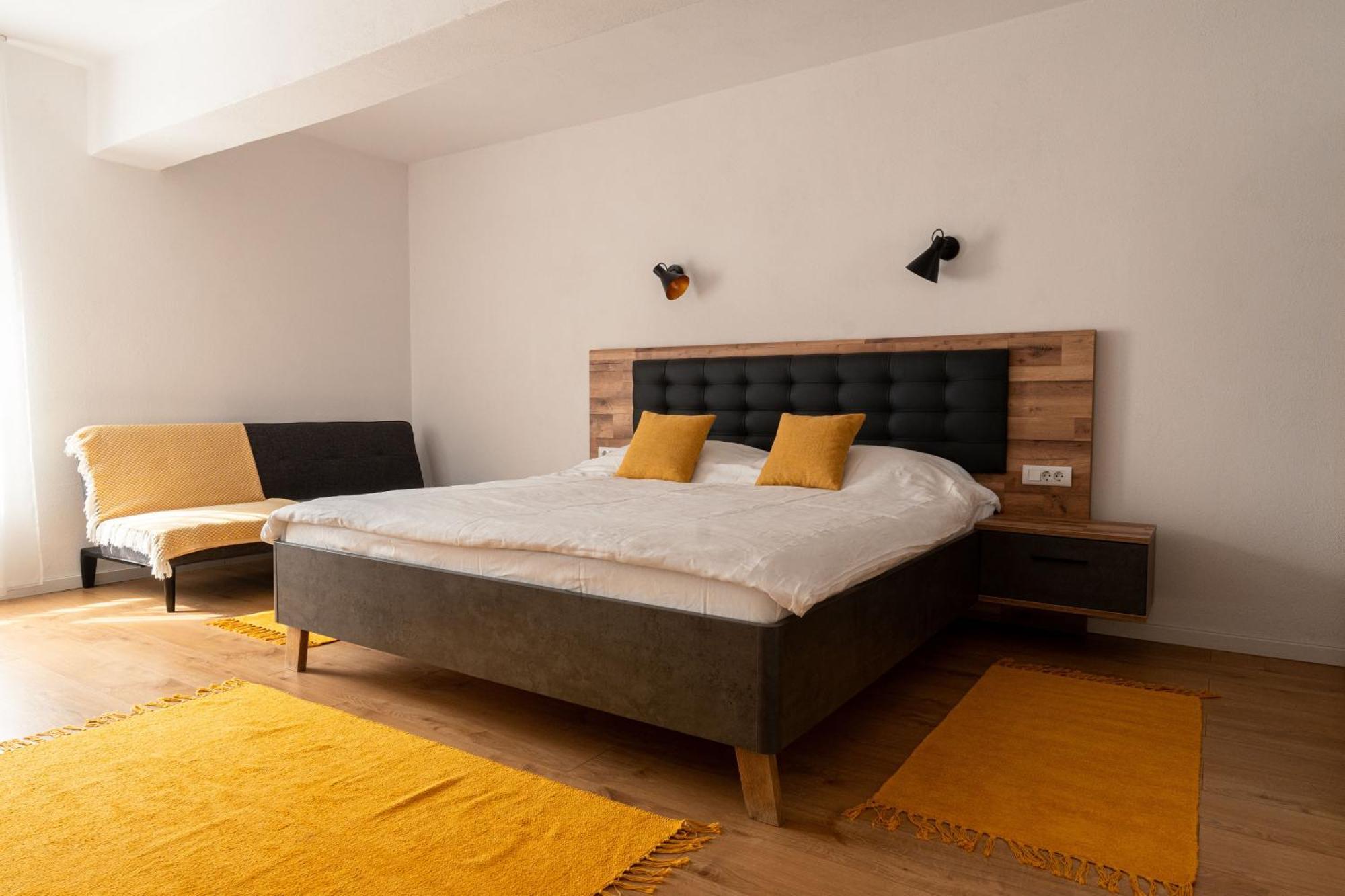 Făgăraş Urban Six Apartments מראה חיצוני תמונה